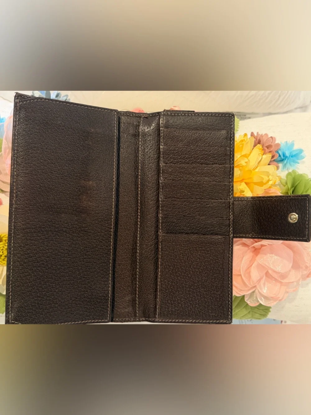 Gucci Beige and Brown Monogram Continental Wallet with Gold Hardware - Picture 8 of 16